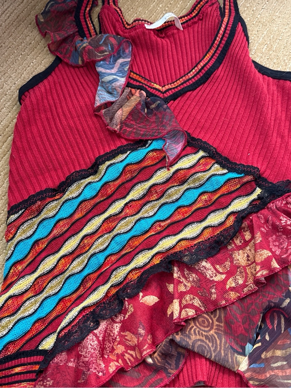 Euro Red Patterned Ruffle Set - Picture 2 of 4